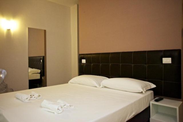 Fabris Palace Trani Habitación foto